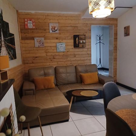 le gîte le CAMÉLIA Saint-Aignan  Extérieur photo