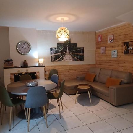 le gîte le CAMÉLIA Saint-Aignan  Extérieur photo