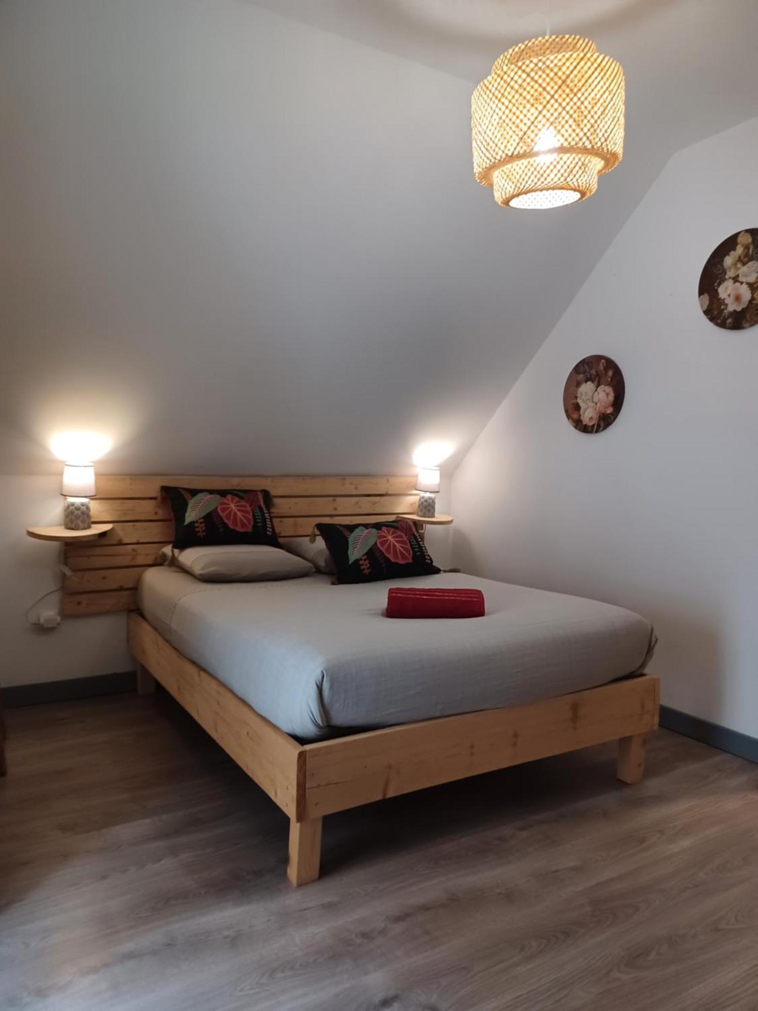le gîte le CAMÉLIA Saint-Aignan  Extérieur photo